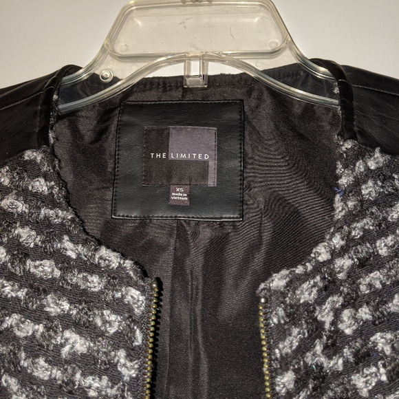 Tweed Jacket - Picture 3 of 4